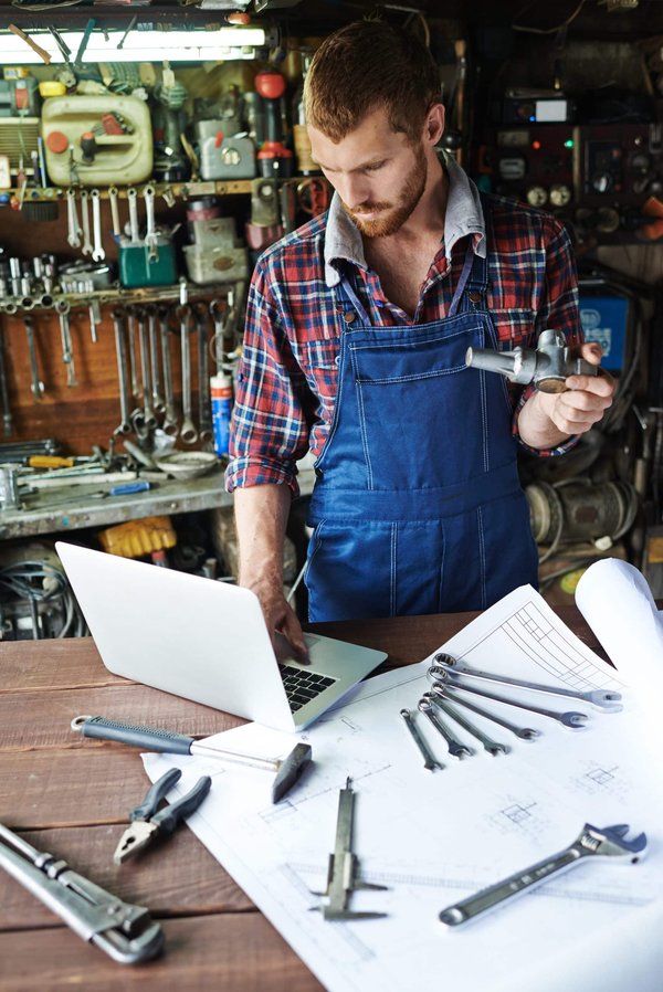 What are the Essential Steps for Detailing Your Car's Interior Like a Pro?