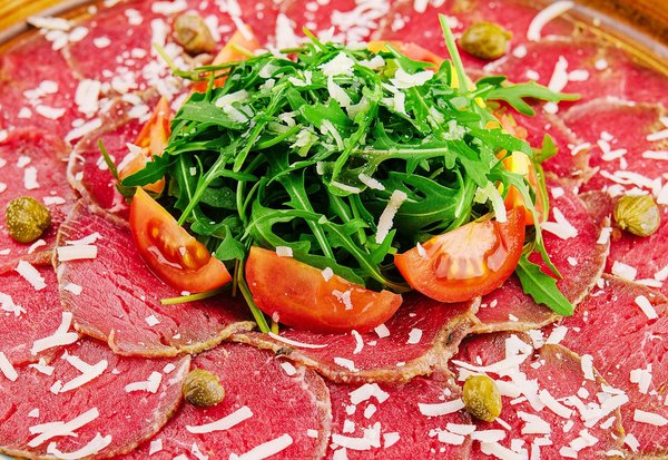 What are the Best Techniques for Making a Flavorful and Colorful Gourmet Beetroot Carpaccio?